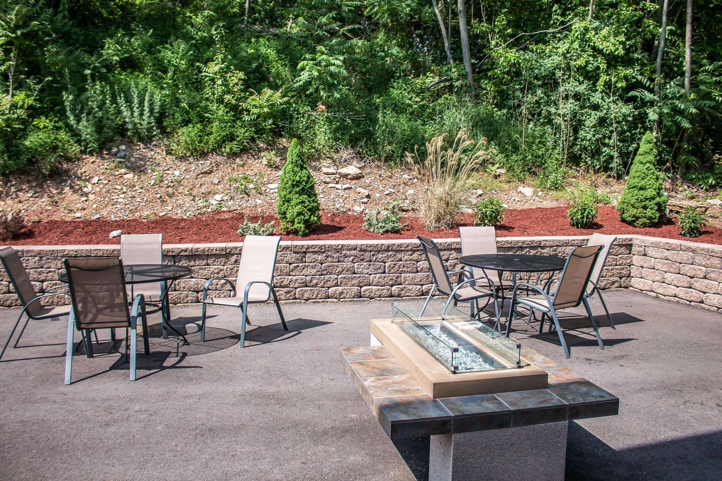 Econo Lodge Williamsport Buitenkant foto