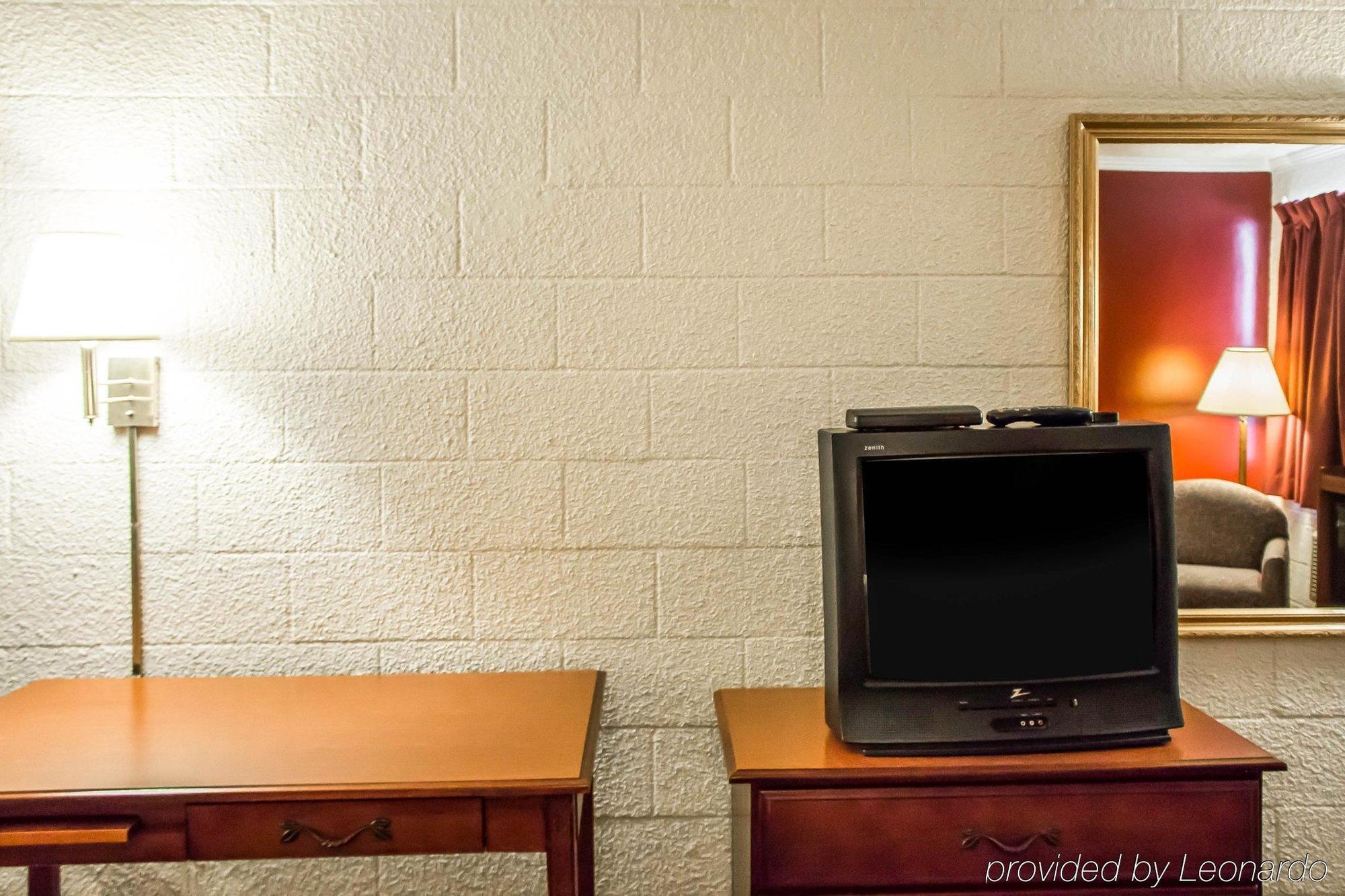 Econo Lodge Williamsport Buitenkant foto